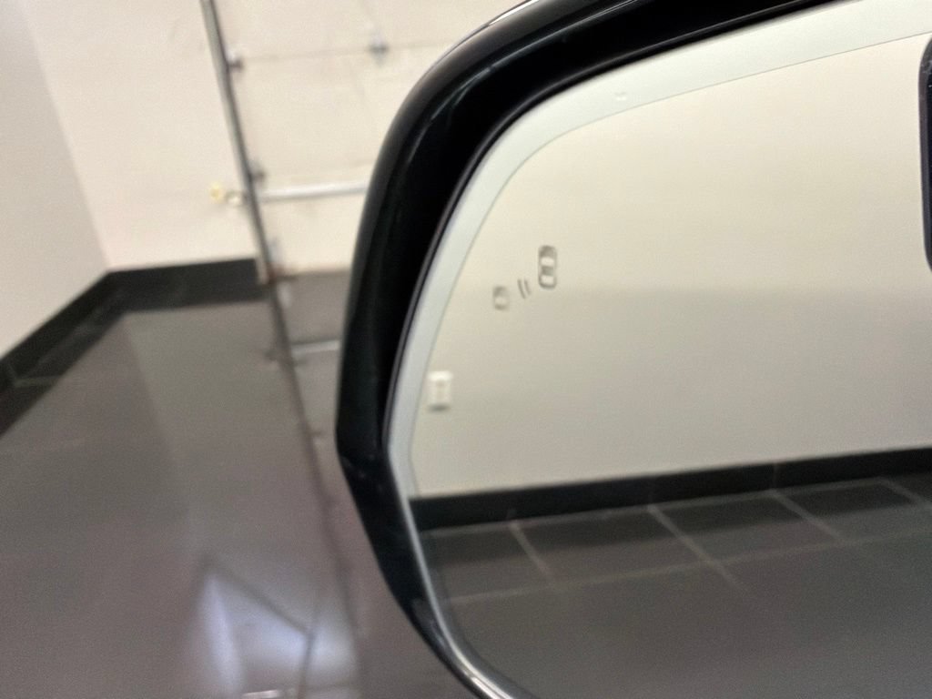 New 2026 Lincoln Aviator Reserve AWD/4WD image 31