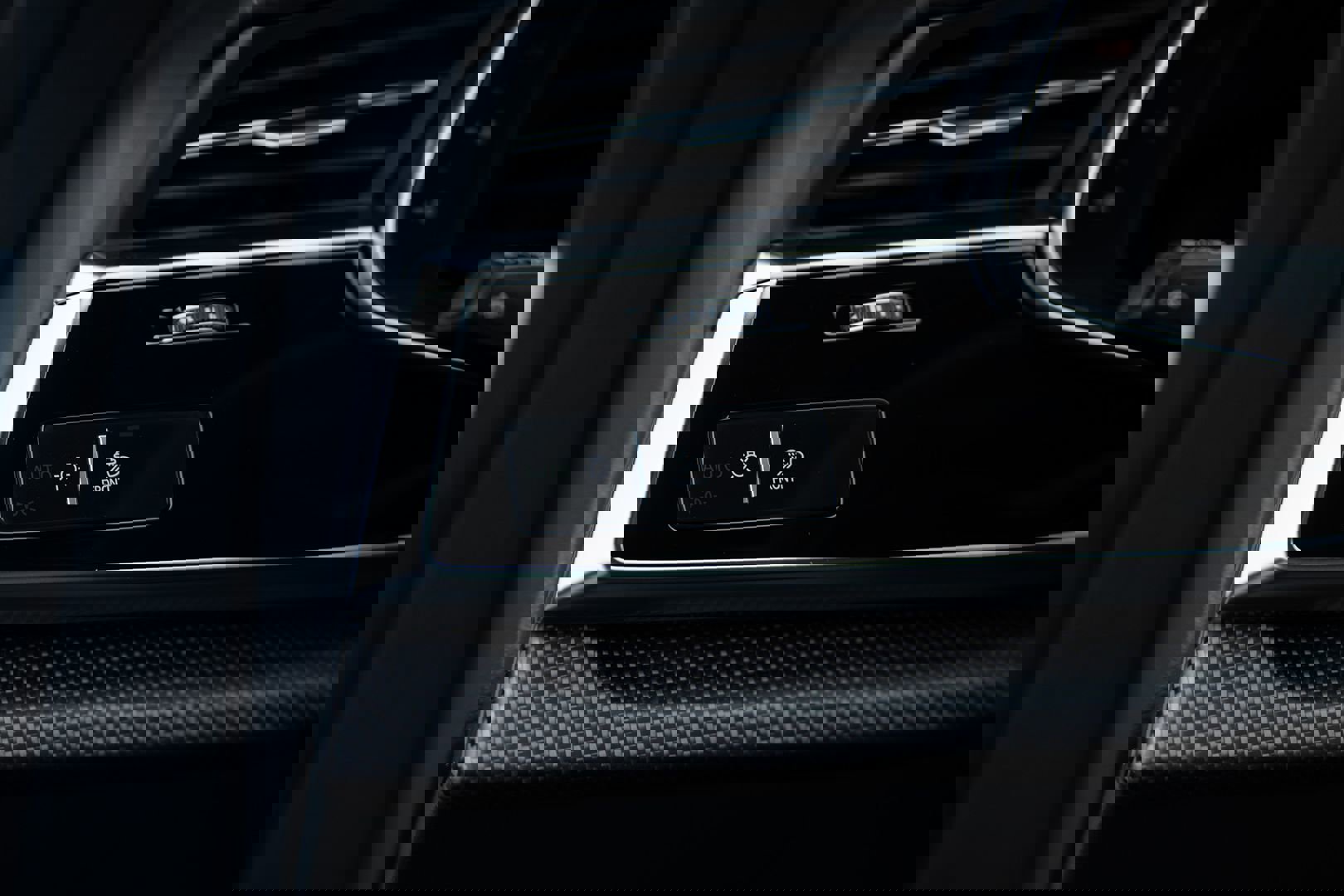 Used 2022 Audi RS Q8 image 41