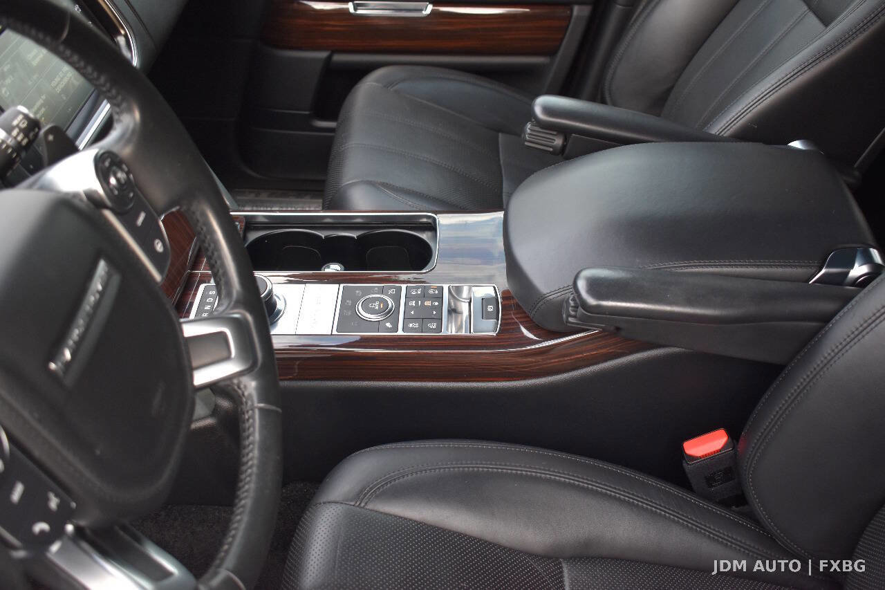 Used 2016 Land Rover Range Rover Supercharged image 32