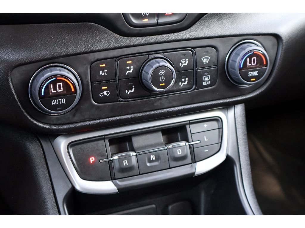 Used 2023 GMC Terrain SLE w/ Driver Convenience Package FWD image 32
