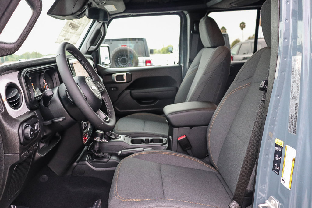 New 2026 Jeep Wrangler Unlimited Sport AWD/4WD image 21