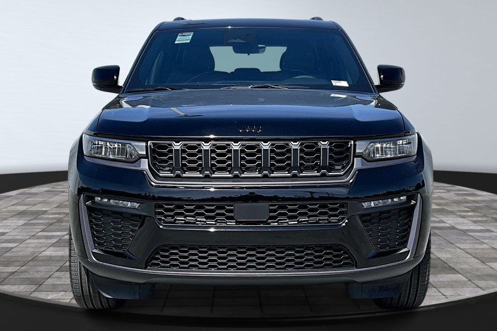 New 2026 Jeep Grand Cherokee Limited w/ Limited Altitude Package AWD/4WD image 27