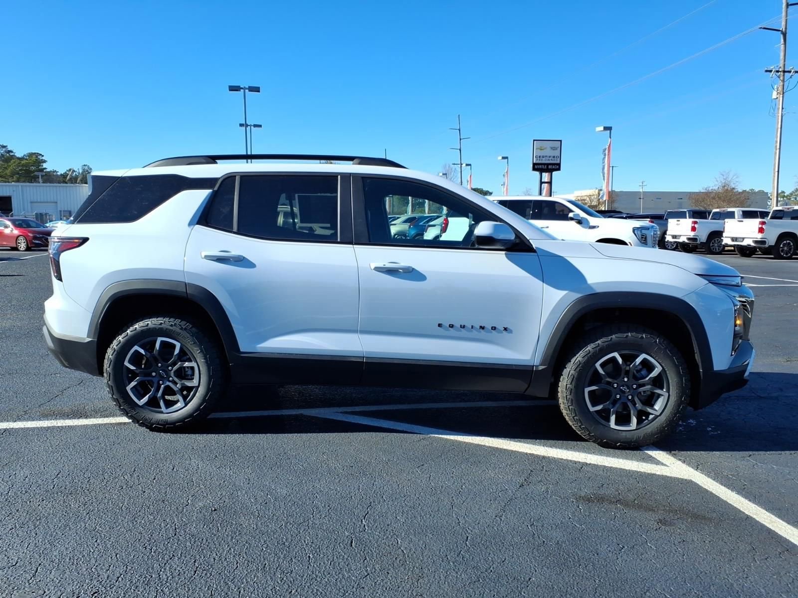 New 2026 Chevrolet Equinox ACTIV w/ Convenience Package III image 2