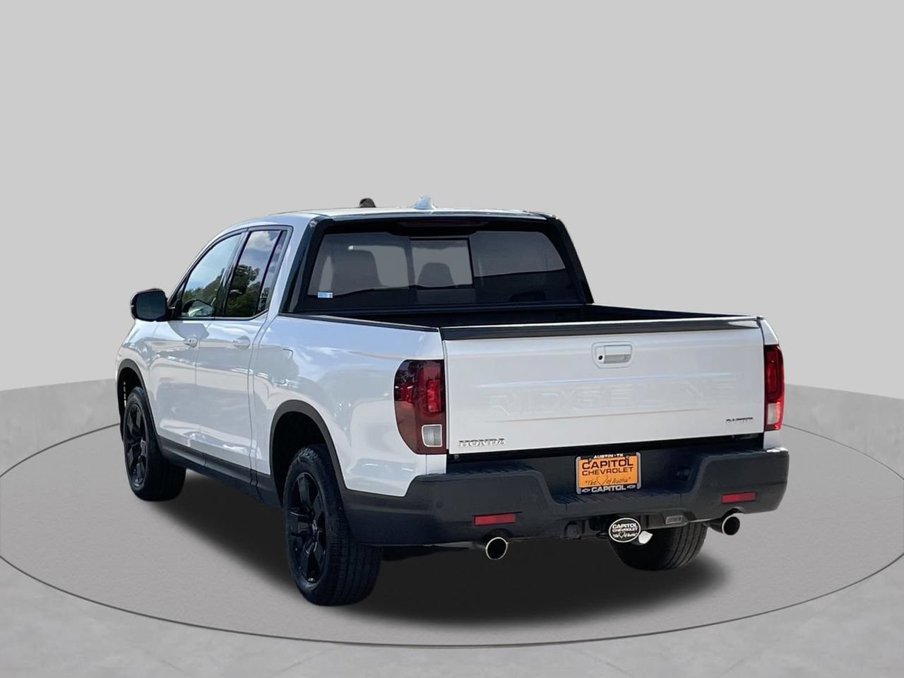 Used 2024 Honda Ridgeline Black Edition image 4