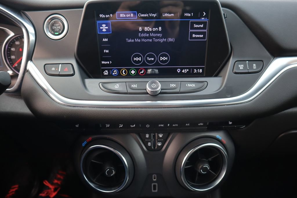 Used 2022 Chevrolet Blazer LT FWD image 18