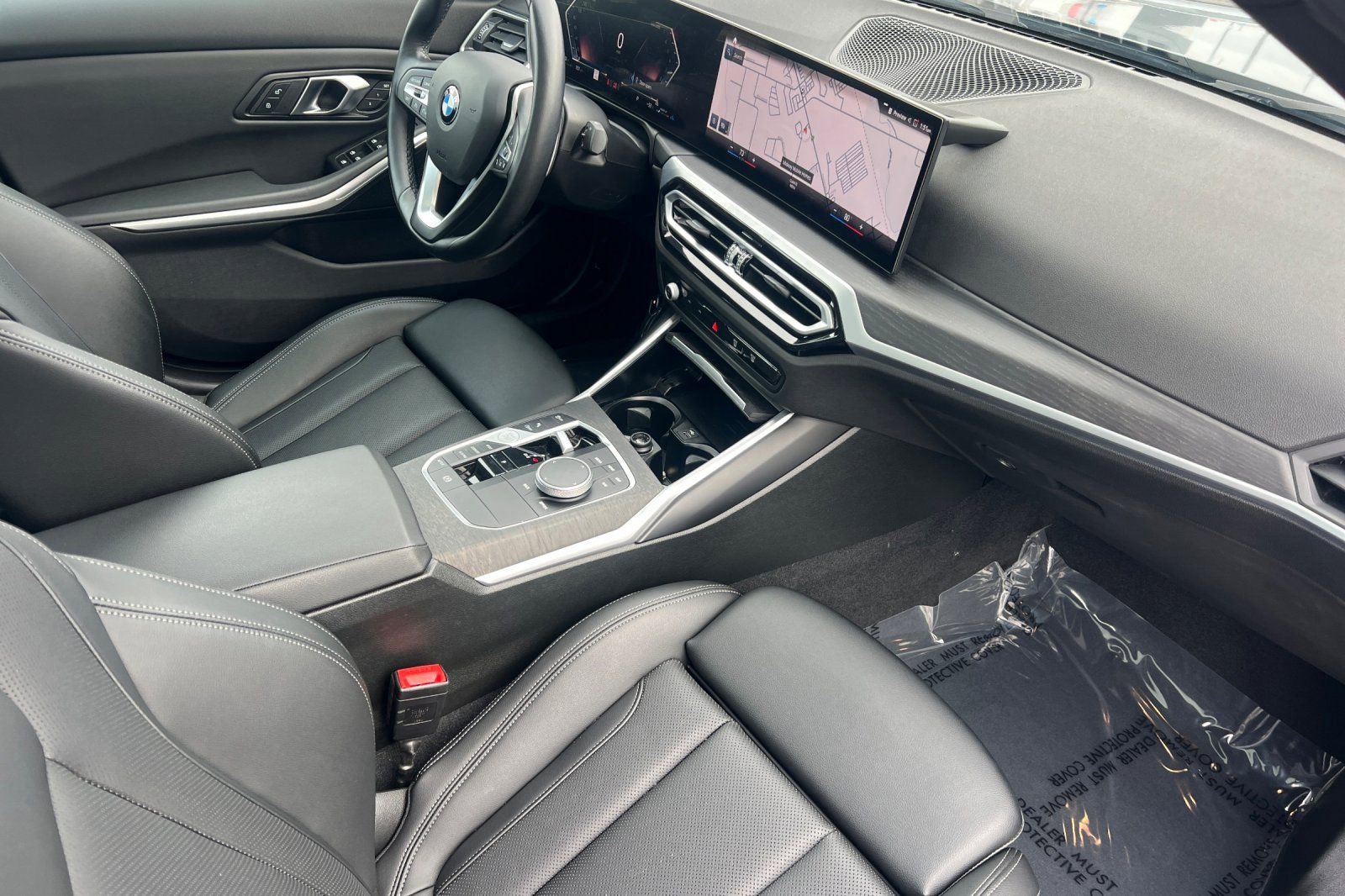 Used 2024 BMW 330i Sedan image 12