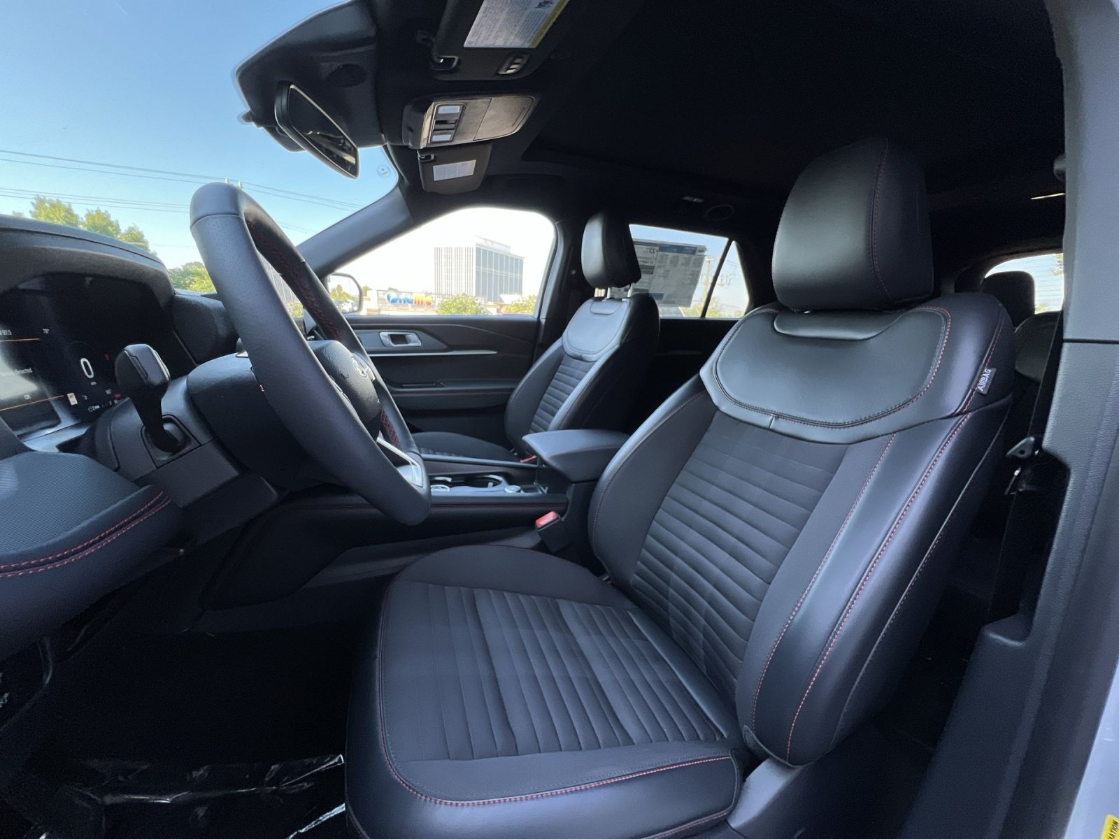 New 2026 Ford Explorer ST-Line w/ ST-Line Street Pack AWD/4WD image 13