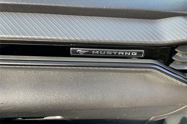 Used 2024 Ford Mustang Convertible image 32