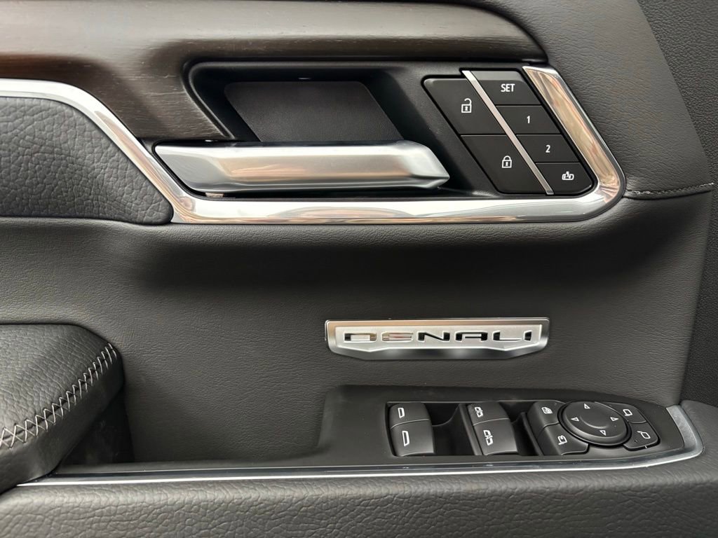New 2026 GMC Sierra 1500 Denali w/ Denali Reserve Package image 18