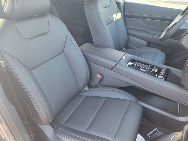 New 2025 Nissan Murano SV AWD/4WD image 30