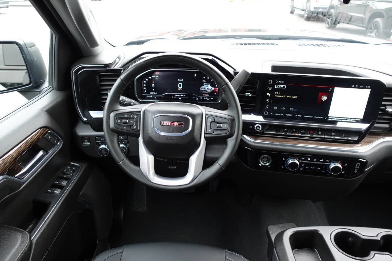 Used 2024 GMC Sierra 1500 Elevation AWD/4WD image 39