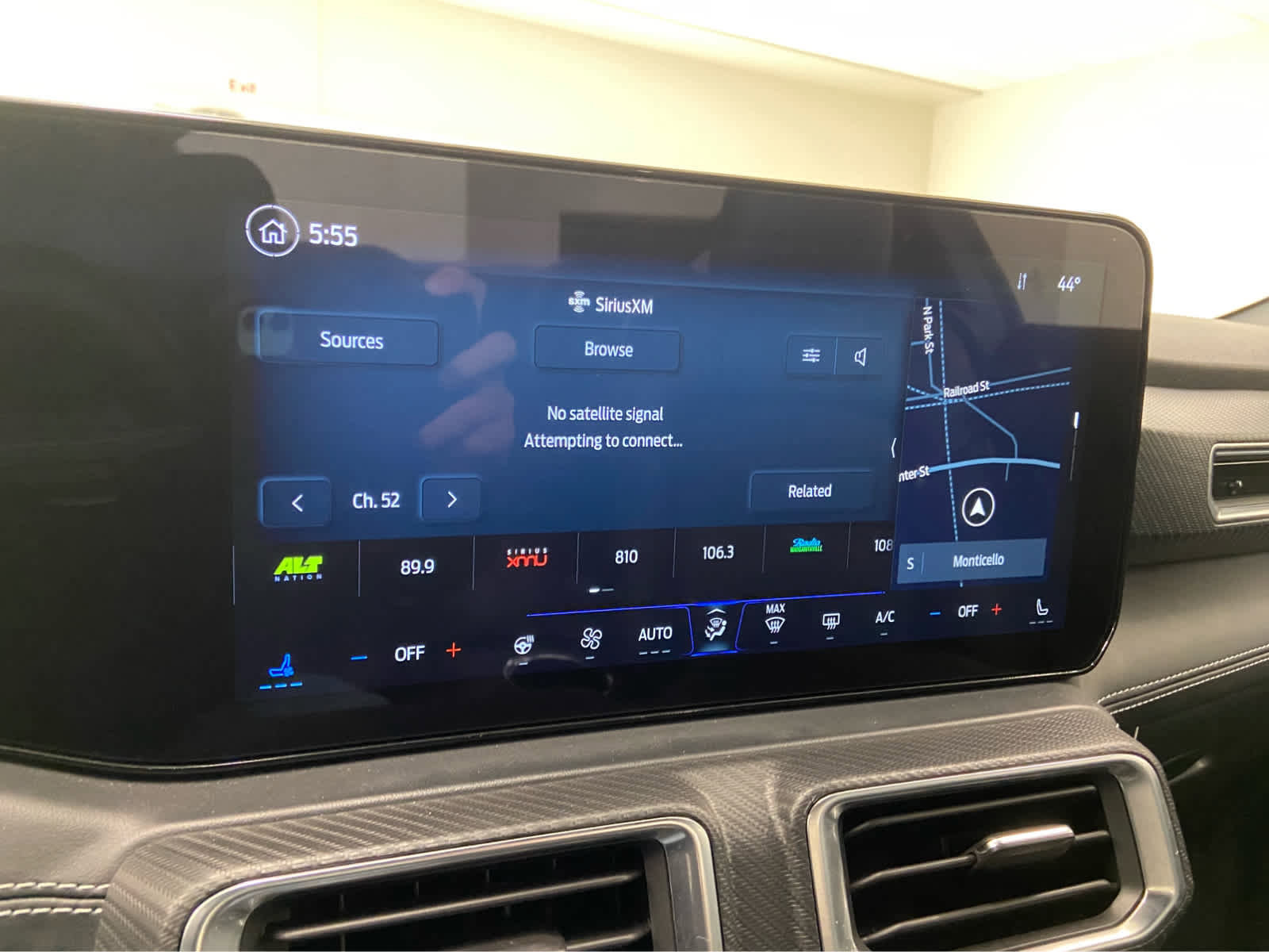 Used 2024 Ford Mustang GT Premium image 27