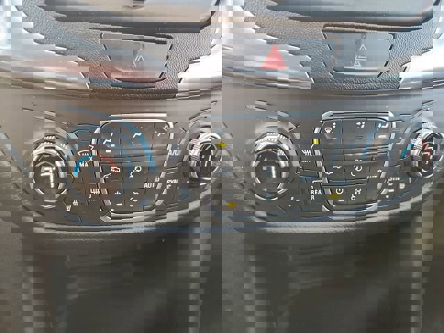 Certified 2021 Chevrolet Equinox LT image 17