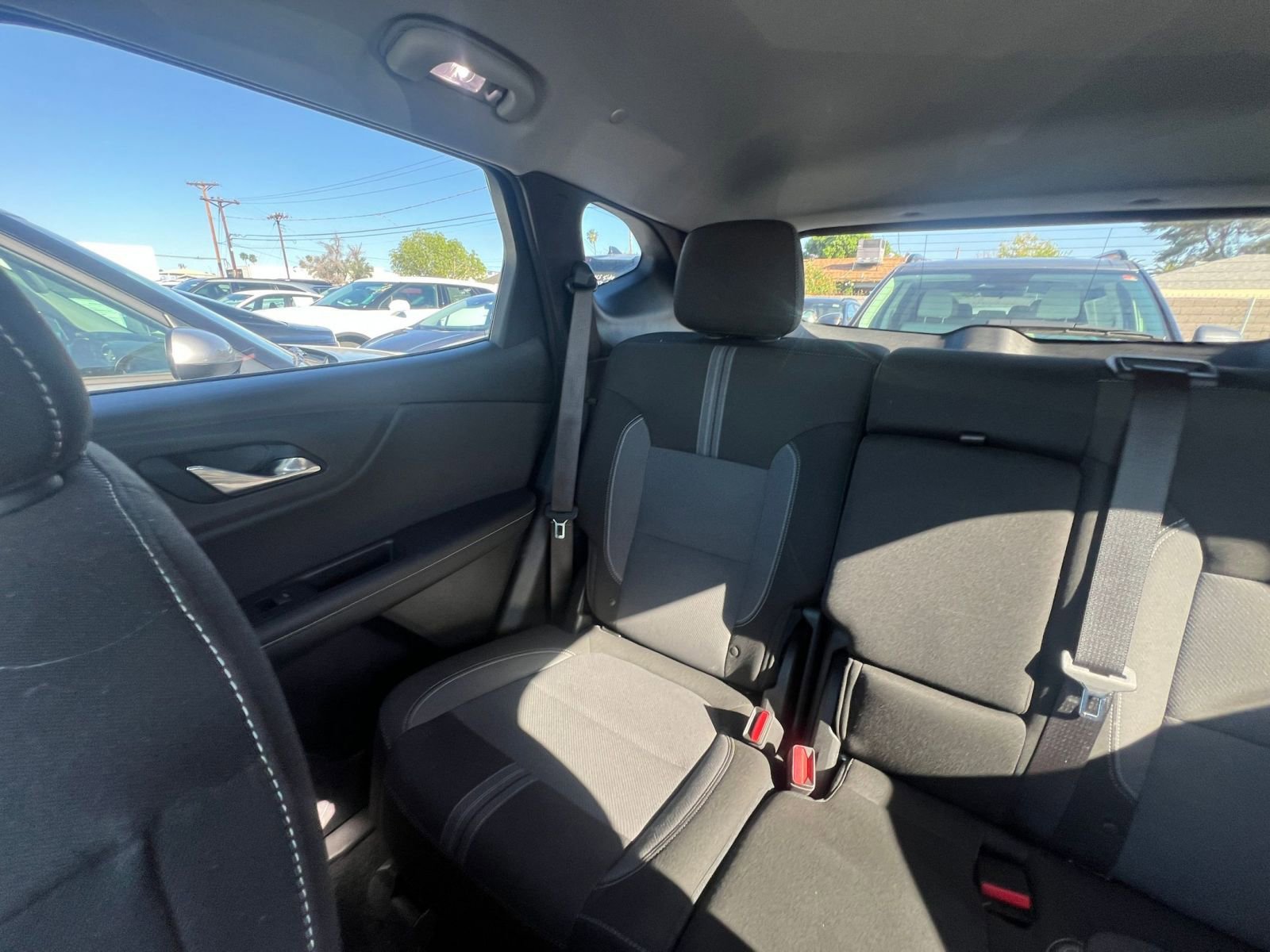 Used 2025 Chevrolet Blazer LT image 39