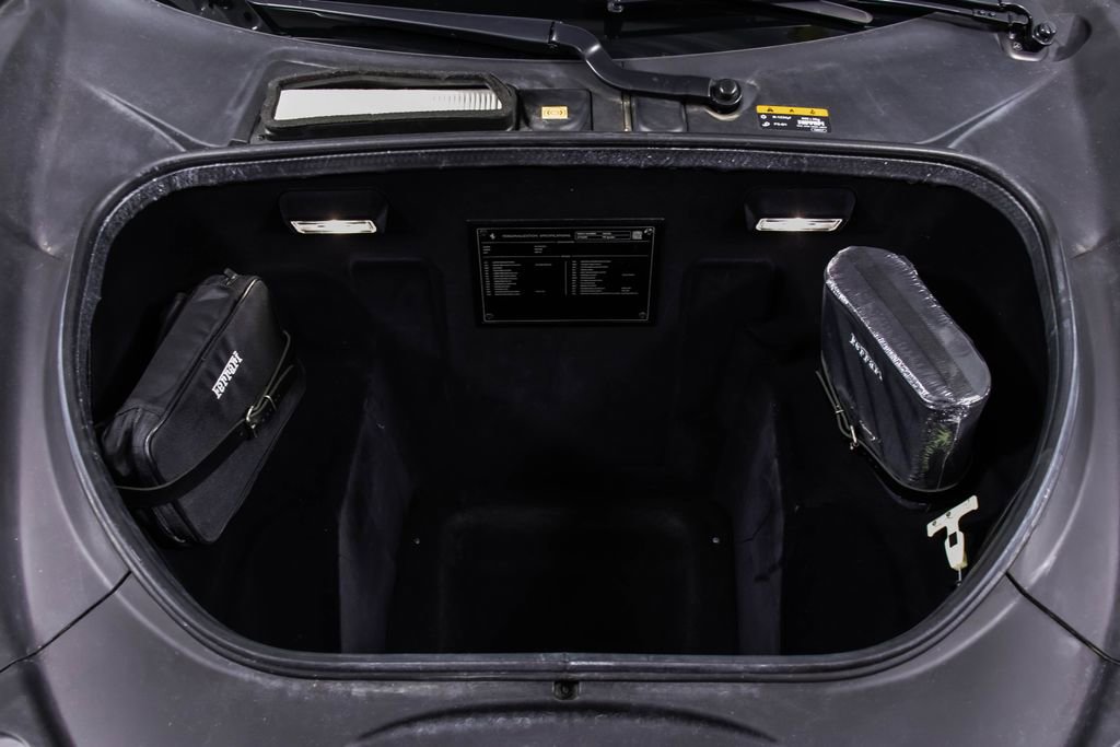 Certified 2022 Ferrari F8 Tributo image 13