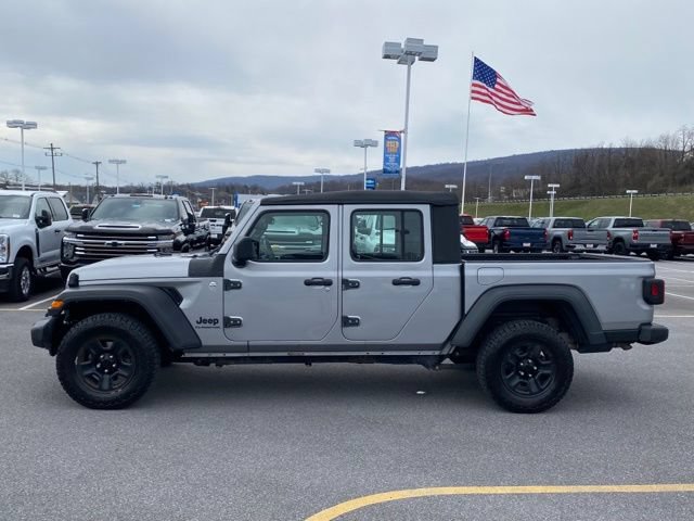 Used 2021 Jeep Gladiator Sport AWD/4WD image 2