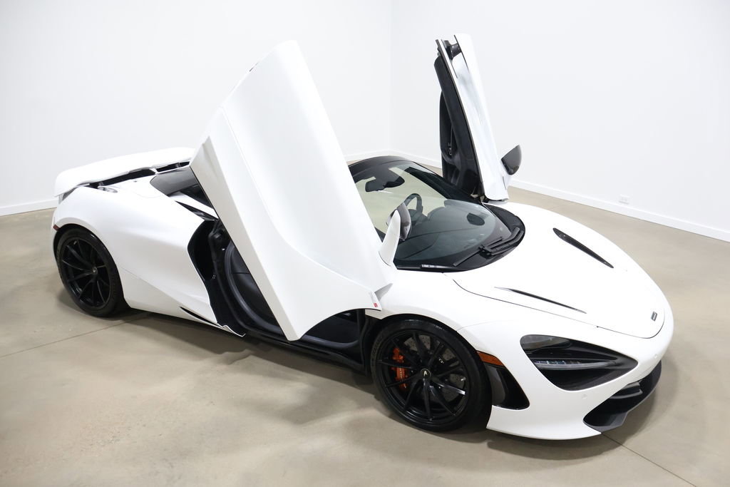 Used 2020 McLaren 720S Spider image 73