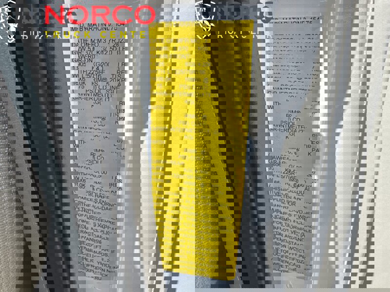 Used 2023 Ford E-350 and Econoline 350 Super Duty w/ Power Windows & Locks Group image 23