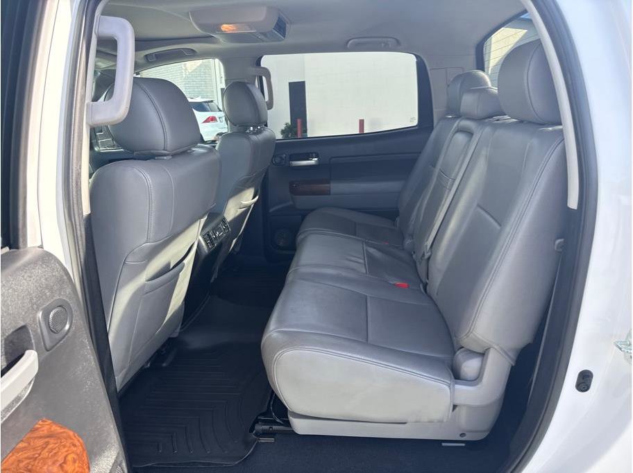 Used 2013 Toyota Tundra Platinum image 13