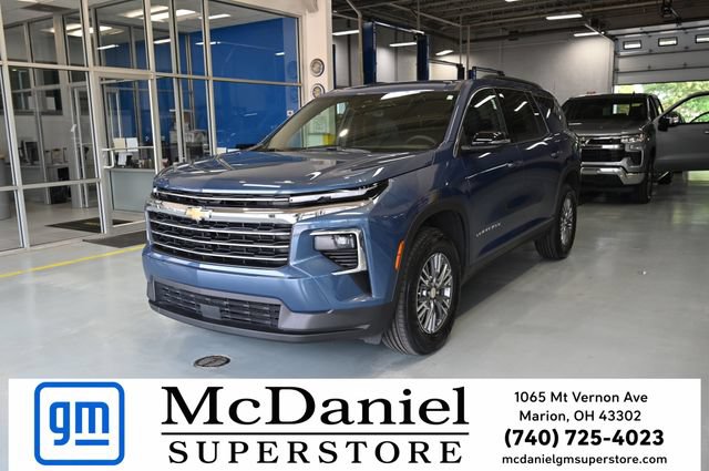 Used 2025 Chevrolet Traverse LT w/ Driver Confidence Package