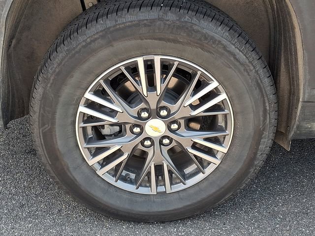 Used 2026 Chevrolet Traverse LT AWD/4WD image 8