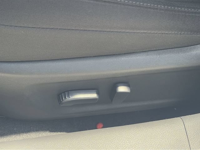 Used 2024 Nissan Altima 2.5 SV FWD image 19