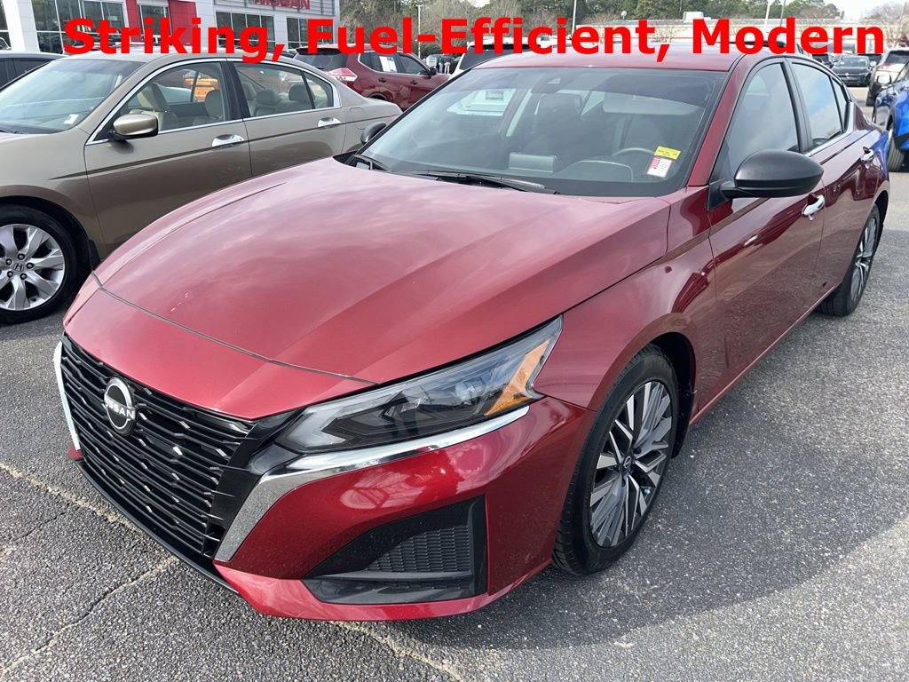 Used 2024 Nissan Altima 2.5 SV image 25