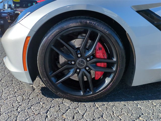 Used 2015 Chevrolet Corvette Stingray Z51 w/ 3LT Preferred Equipment Group image 10