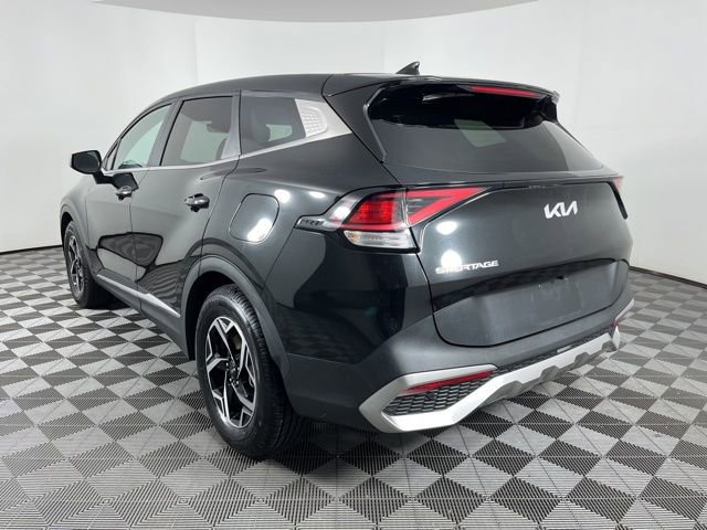 Used 2023 Kia Sportage LX FWD image 7