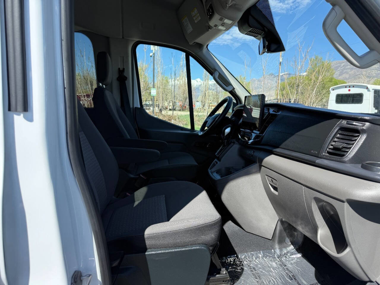 Used 2023 Ford Transit 350 XLT RWD image 18