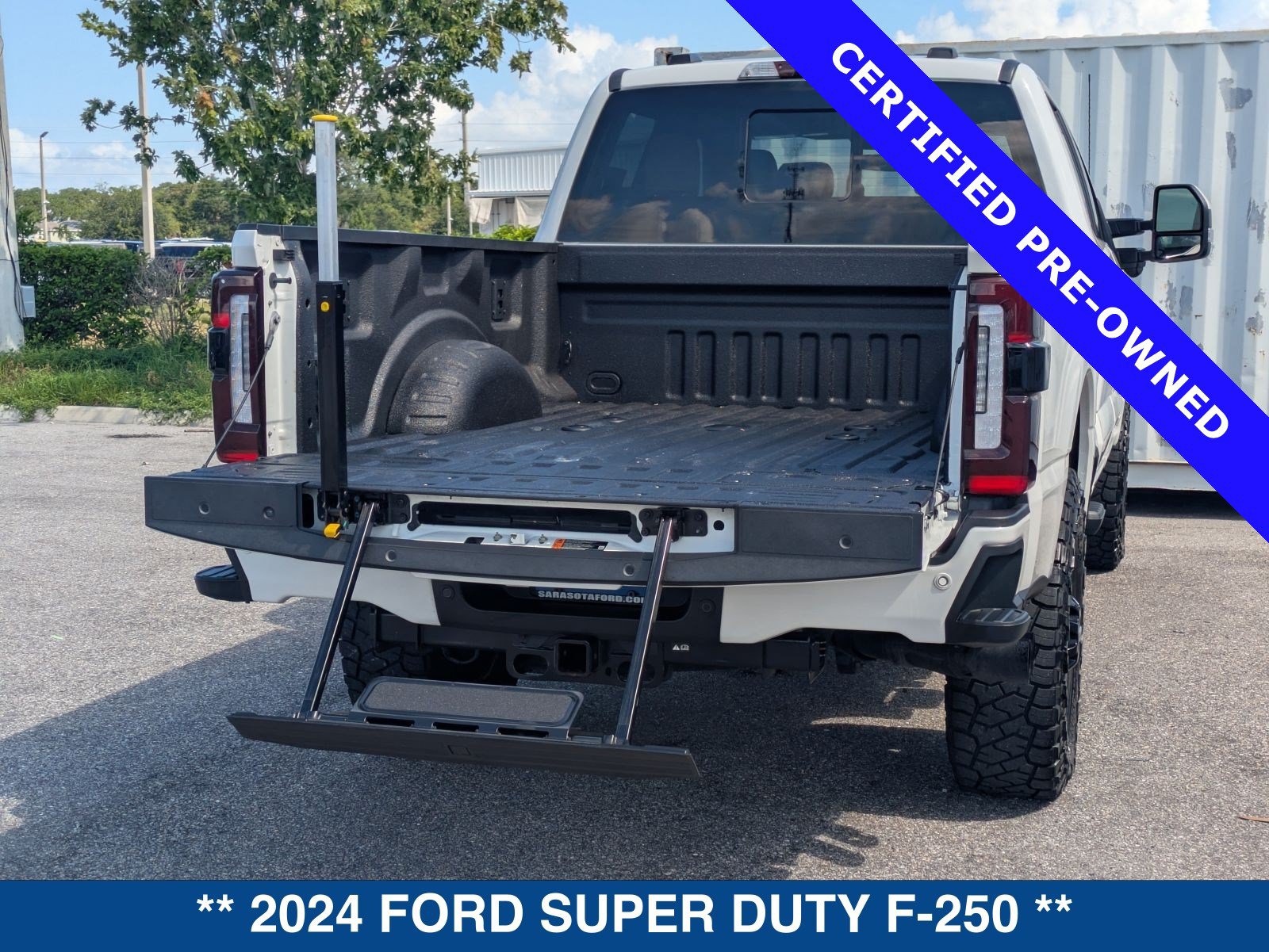 Certified 2024 Ford F250 Platinum AWD/4WD image 14