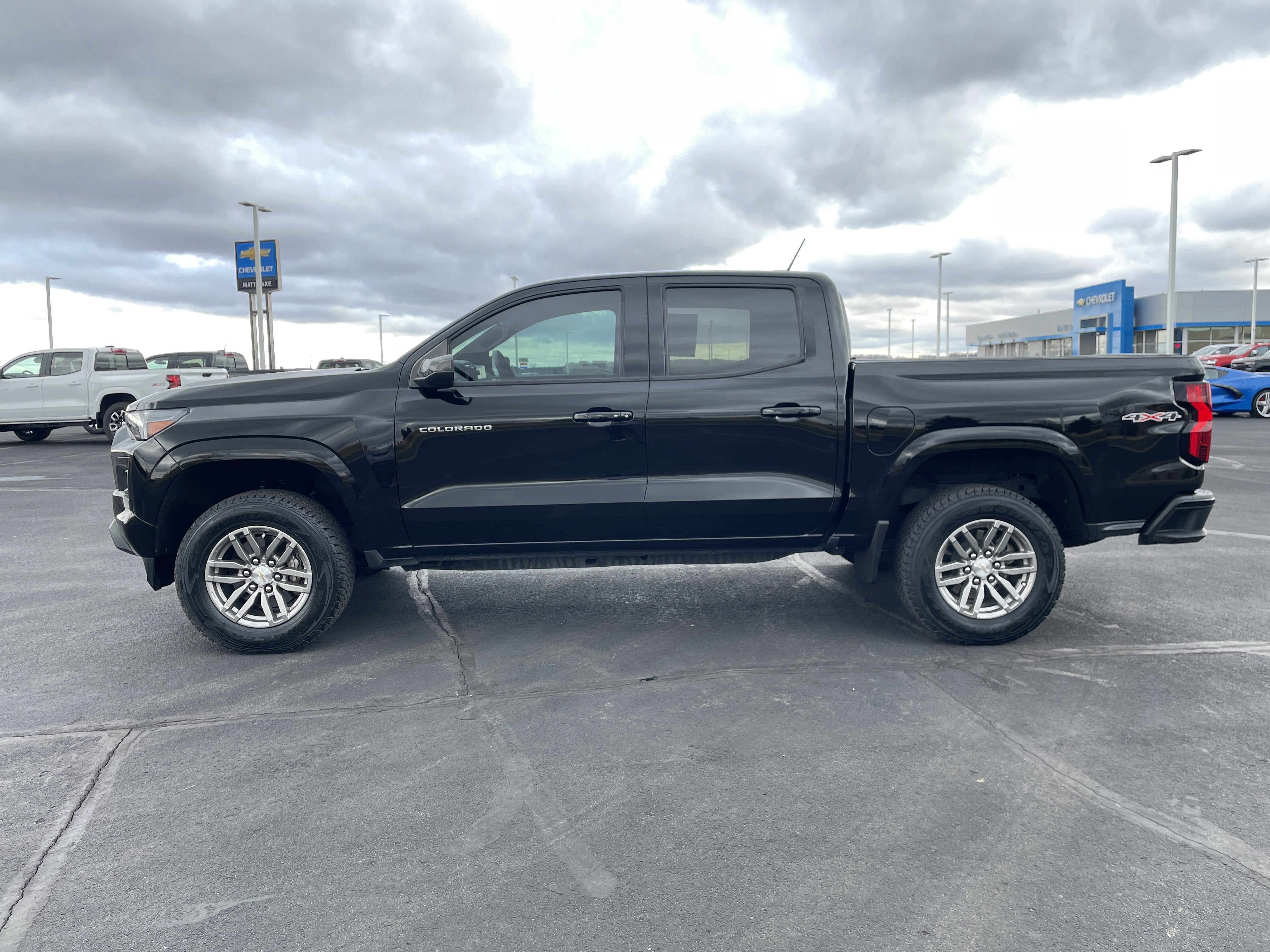 Certified 2023 Chevrolet Colorado LT w/ LT Convenience Package II image 2