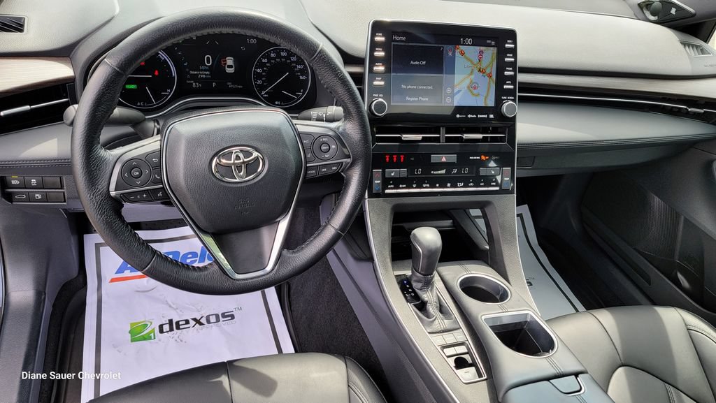 Used 2020 Toyota Avalon XLE w/ Moonroof Package FWD image 24