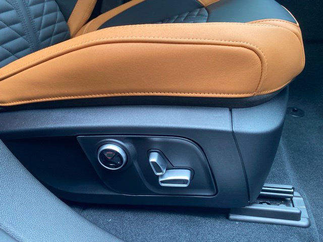 New 2024 Maserati Levante Trofeo AWD/4WD image 42