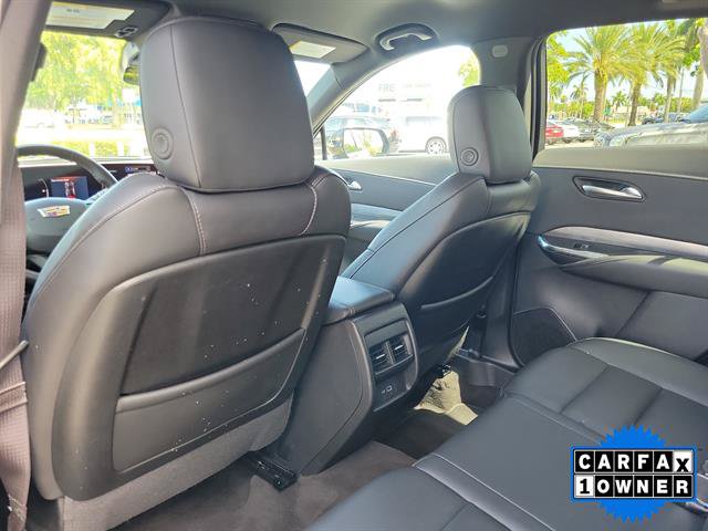 Certified 2025 Cadillac XT4 Premium Luxury FWD image 11