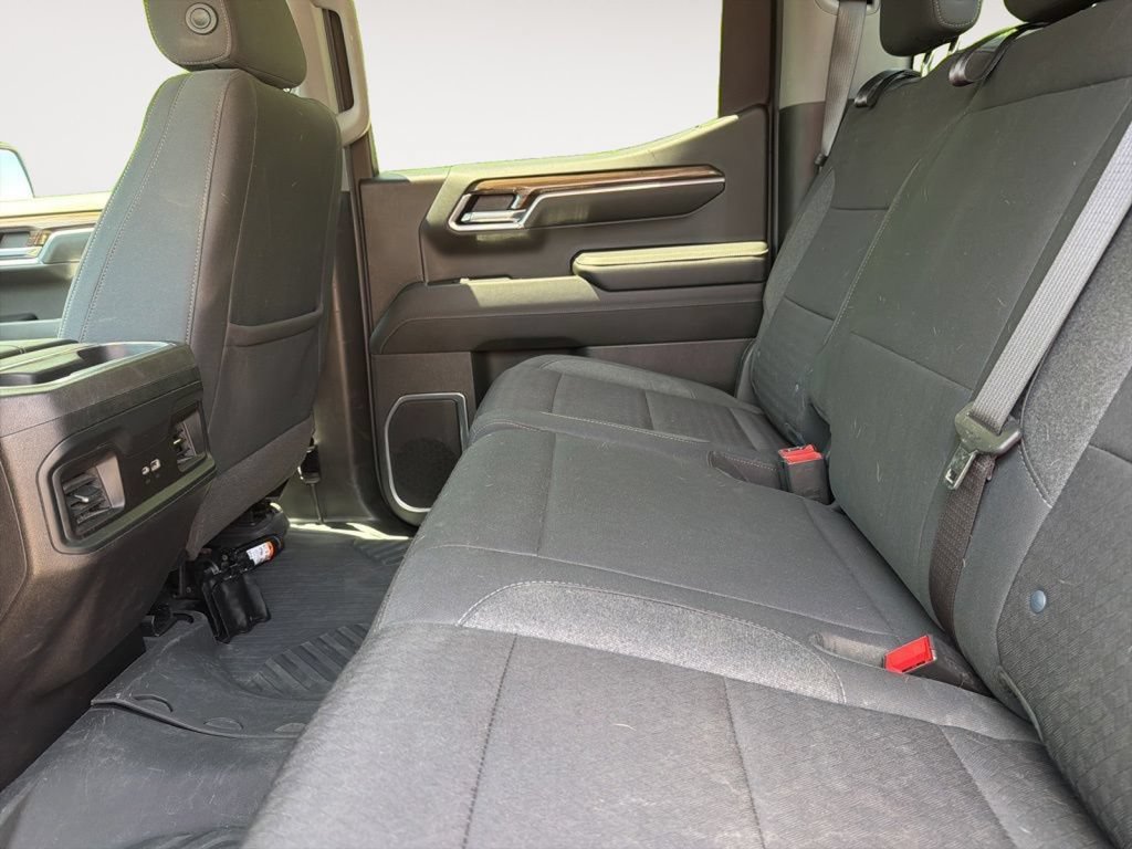 Used 2024 Chevrolet Silverado 1500 RST AWD/4WD image 15