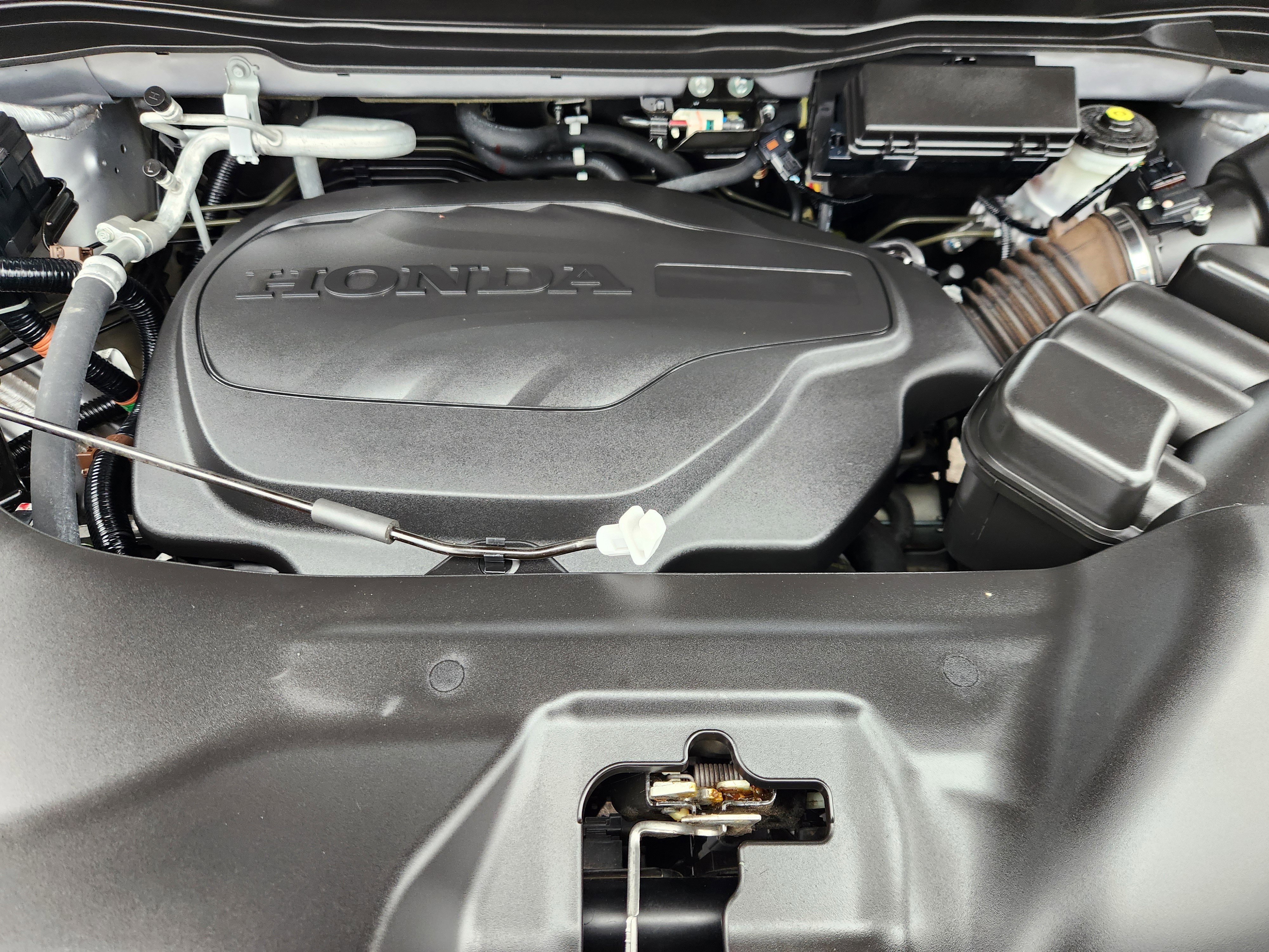 Certified 2022 Honda Passport TrailSport image 19