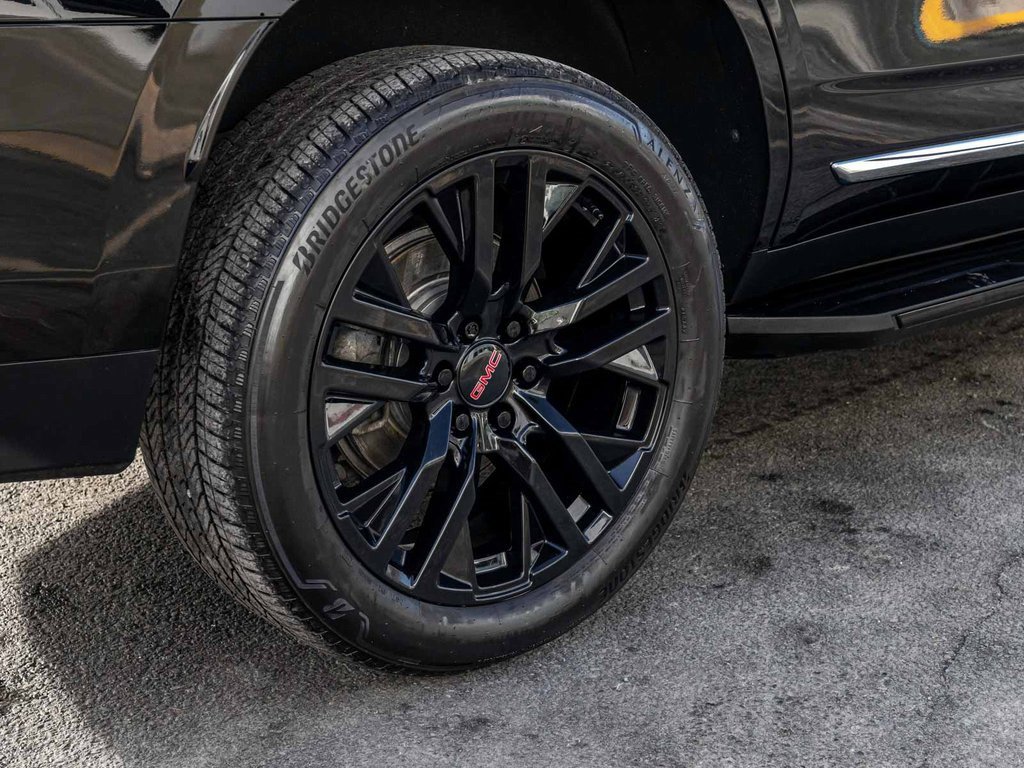 Used 2023 GMC Yukon SLT image 8