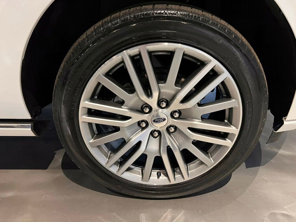 Used 2022 Ford Expedition Max Platinum image 13