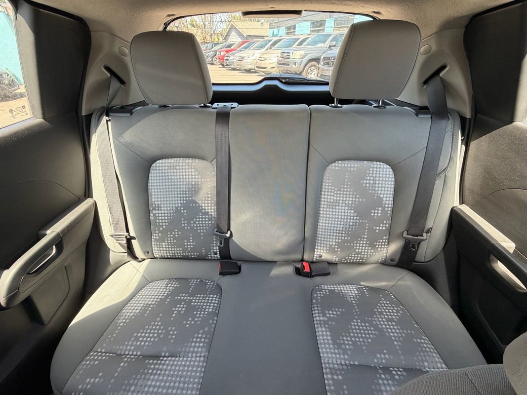 Used 2017 Chevrolet Sonic LT FWD image 23