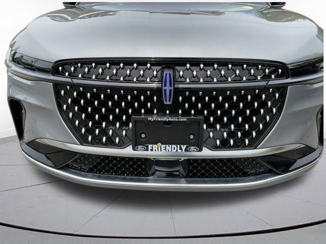 Used 2025 Lincoln Nautilus Reserve AWD/4WD image 23