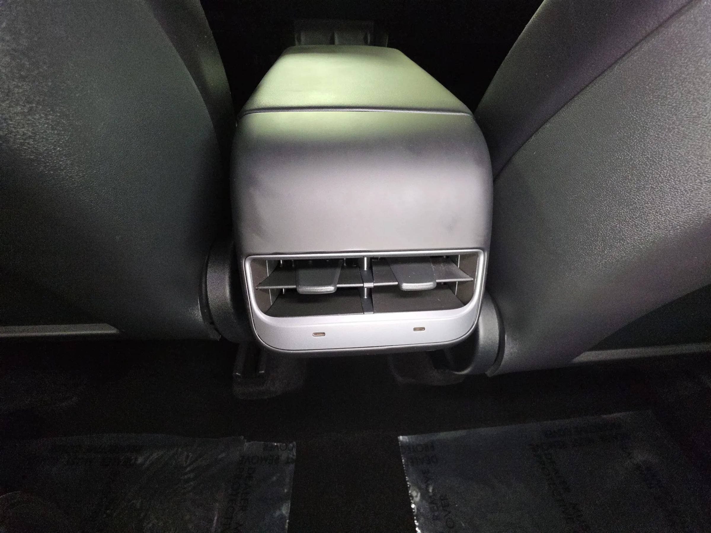 Used 2023 Tesla Model Y Long Range AWD/4WD image 35