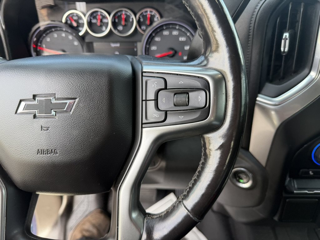 Certified 2020 Chevrolet Silverado 1500 RST AWD/4WD image 22
