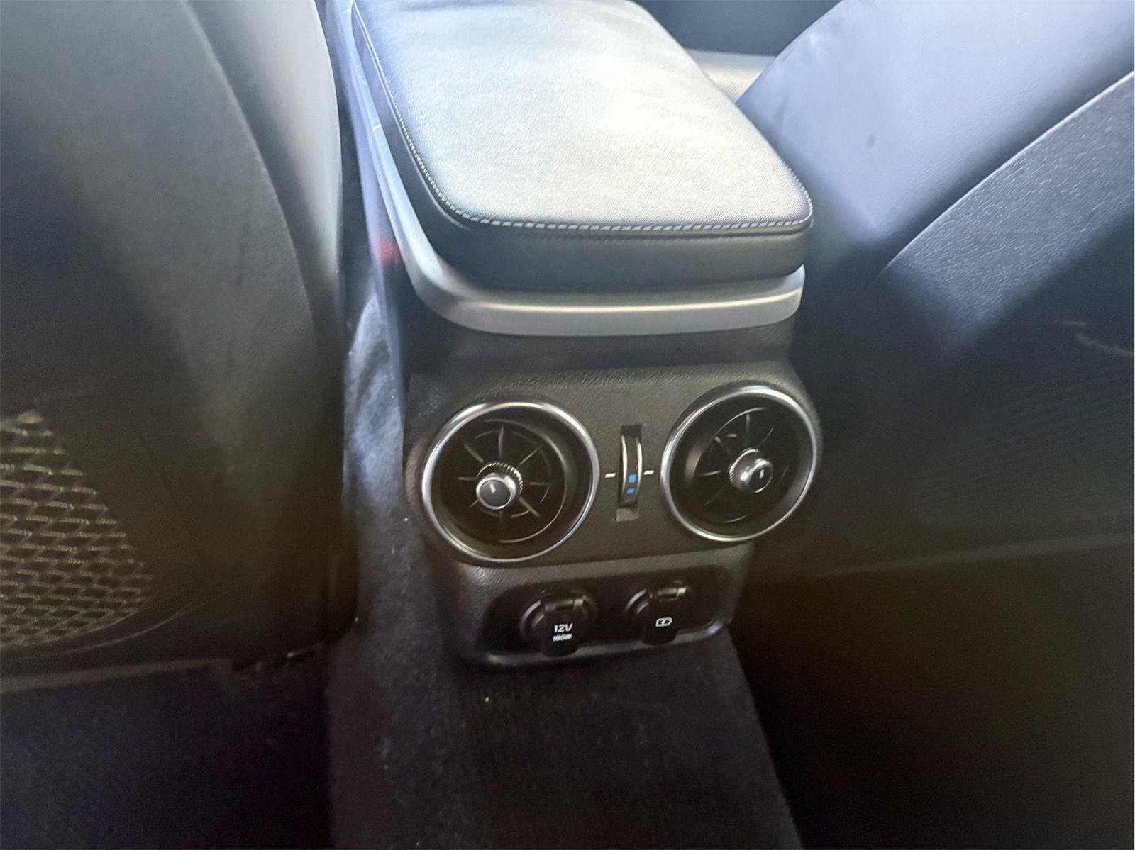Used 2020 Kia Stinger GT2 RWD image 14