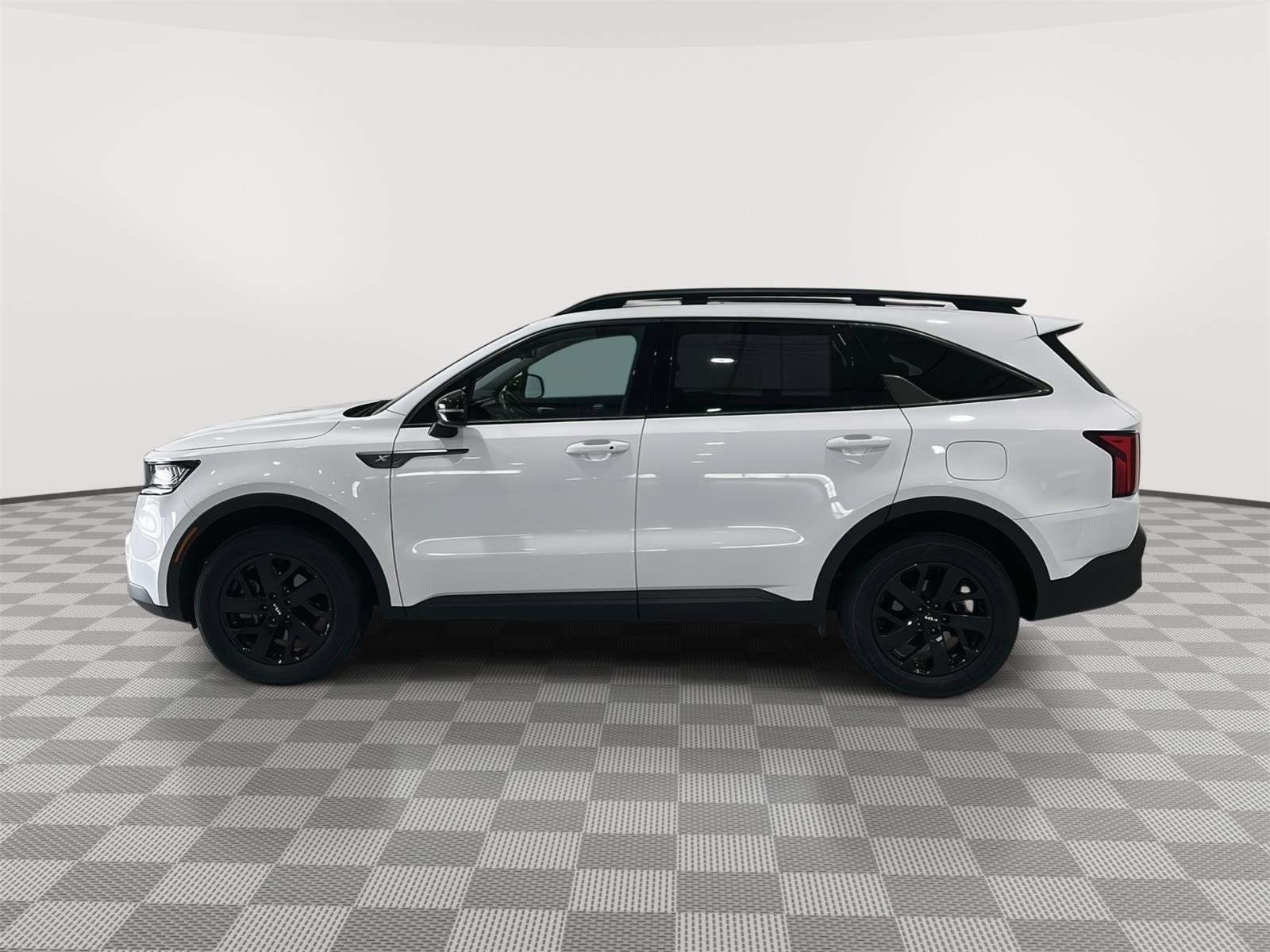 Used 2022 Kia Sorento S w/ Panoramic Sunroof Package AWD/4WD image 2