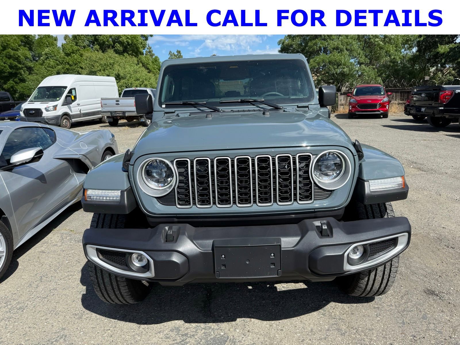 Used 2025 Jeep Wrangler Unlimited Sahara image 7