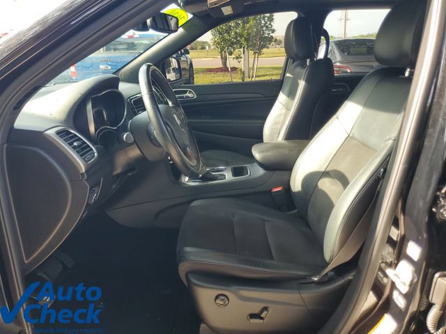 Used 2020 Jeep Grand Cherokee Altitude RWD image 17
