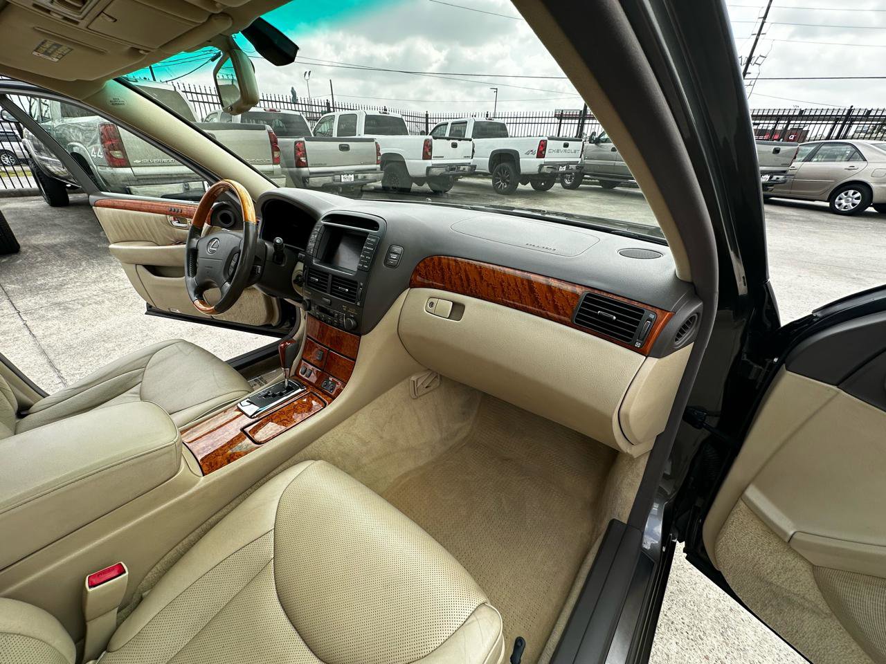 Used 2005 Lexus LS 430 image 56
