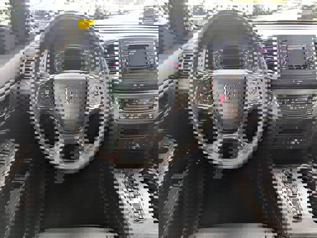 Used 2019 Honda Passport Sport image 11