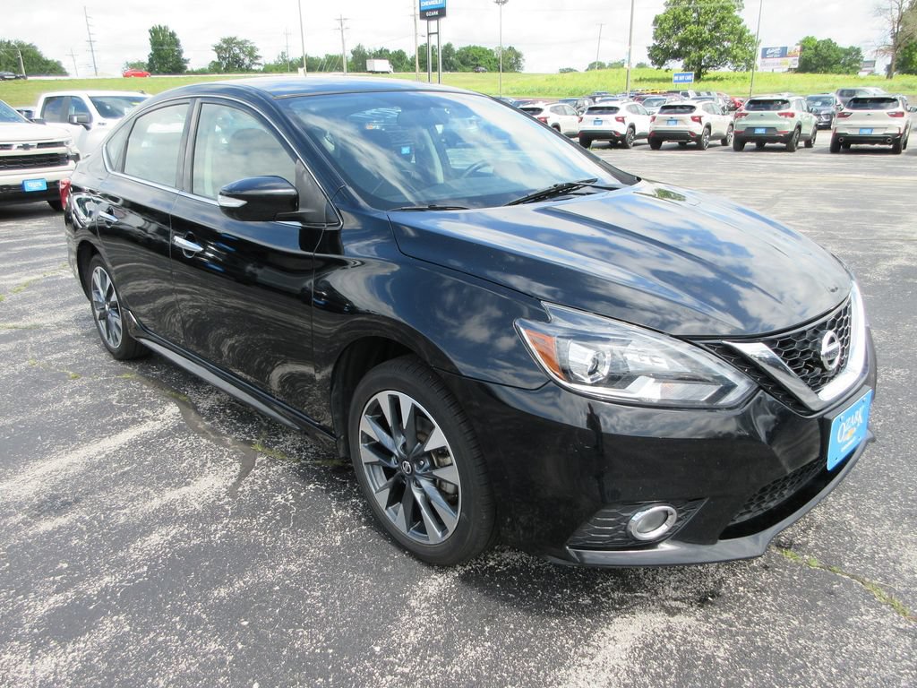 Used 2019 Nissan Sentra SR FWD image 7